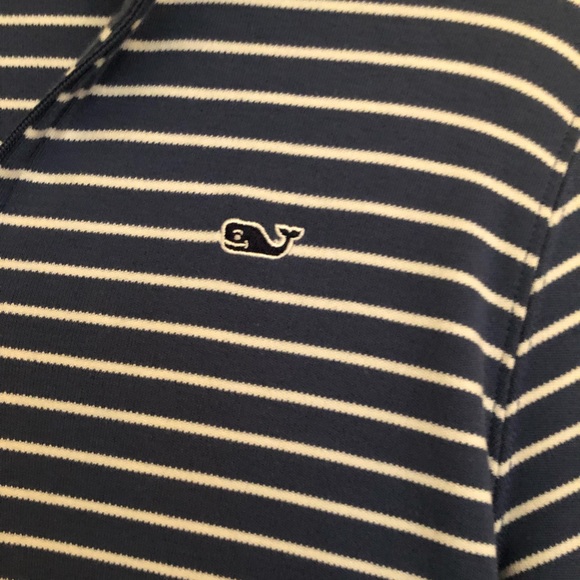 Vineyard Vines Pullover - Picture 4 of 4